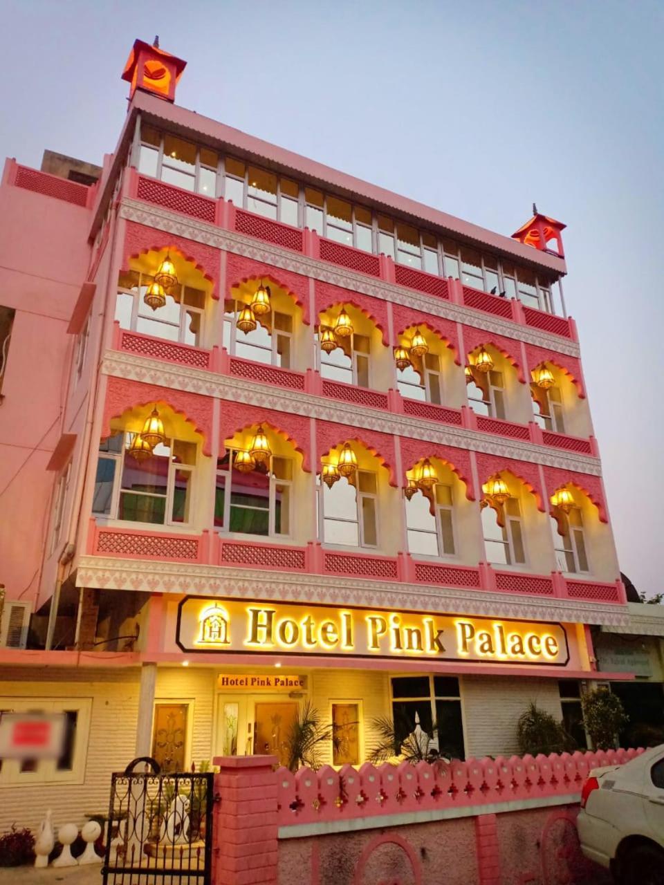 Hotel Pink Palace Τζαϊπούρ Εξωτερικό φωτογραφία