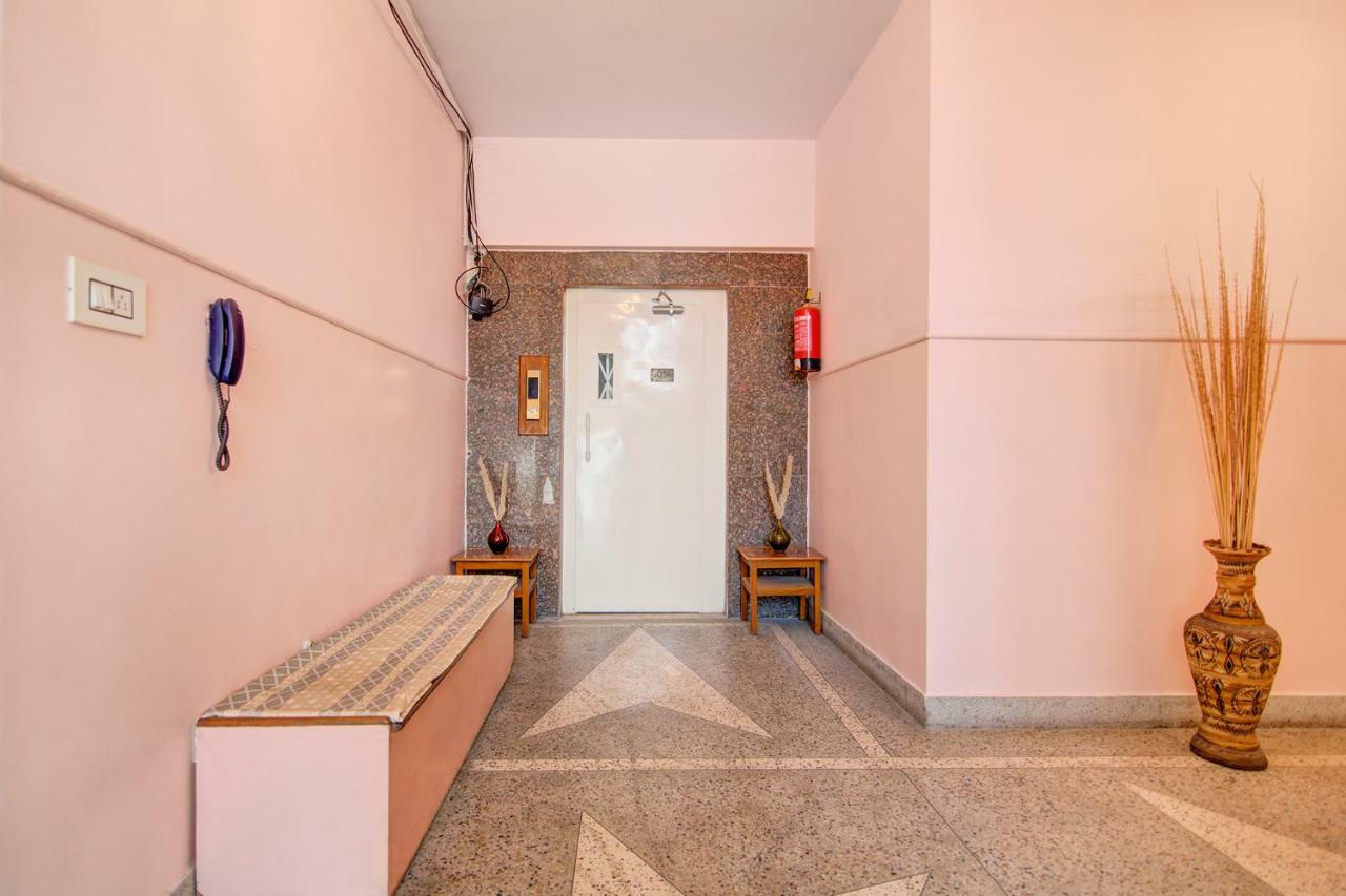 Hotel Pink Palace Τζαϊπούρ Εξωτερικό φωτογραφία