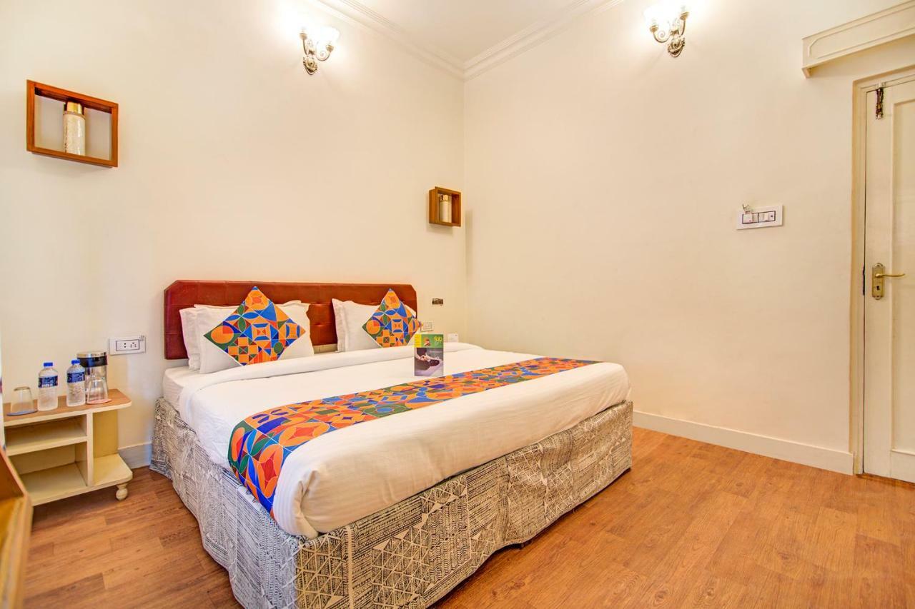 Hotel Pink Palace Τζαϊπούρ Εξωτερικό φωτογραφία